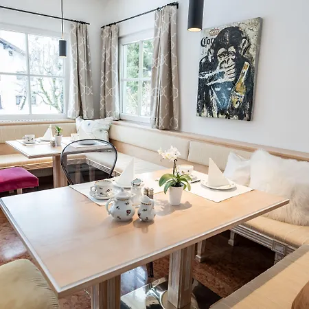 克里斯蒂娜酒店 3*