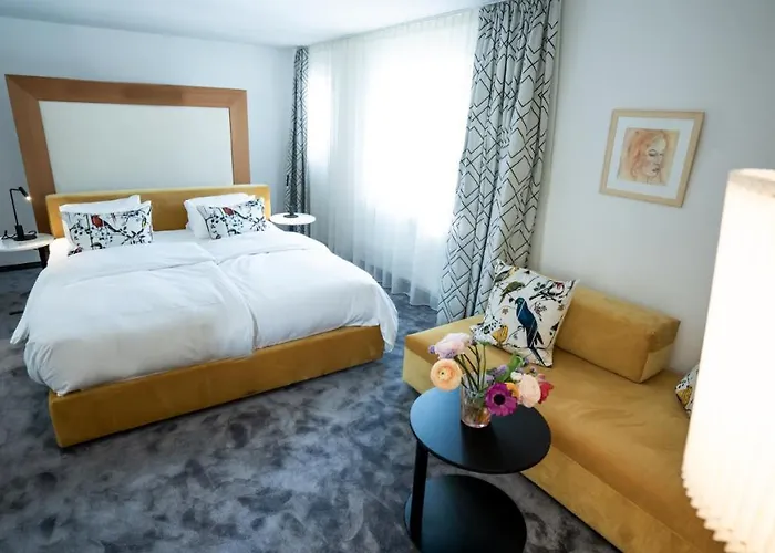 Christina ゼーフェルト・イン・チロル