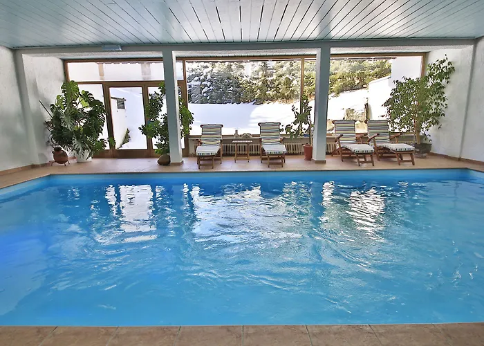 Christina ホテル 3*